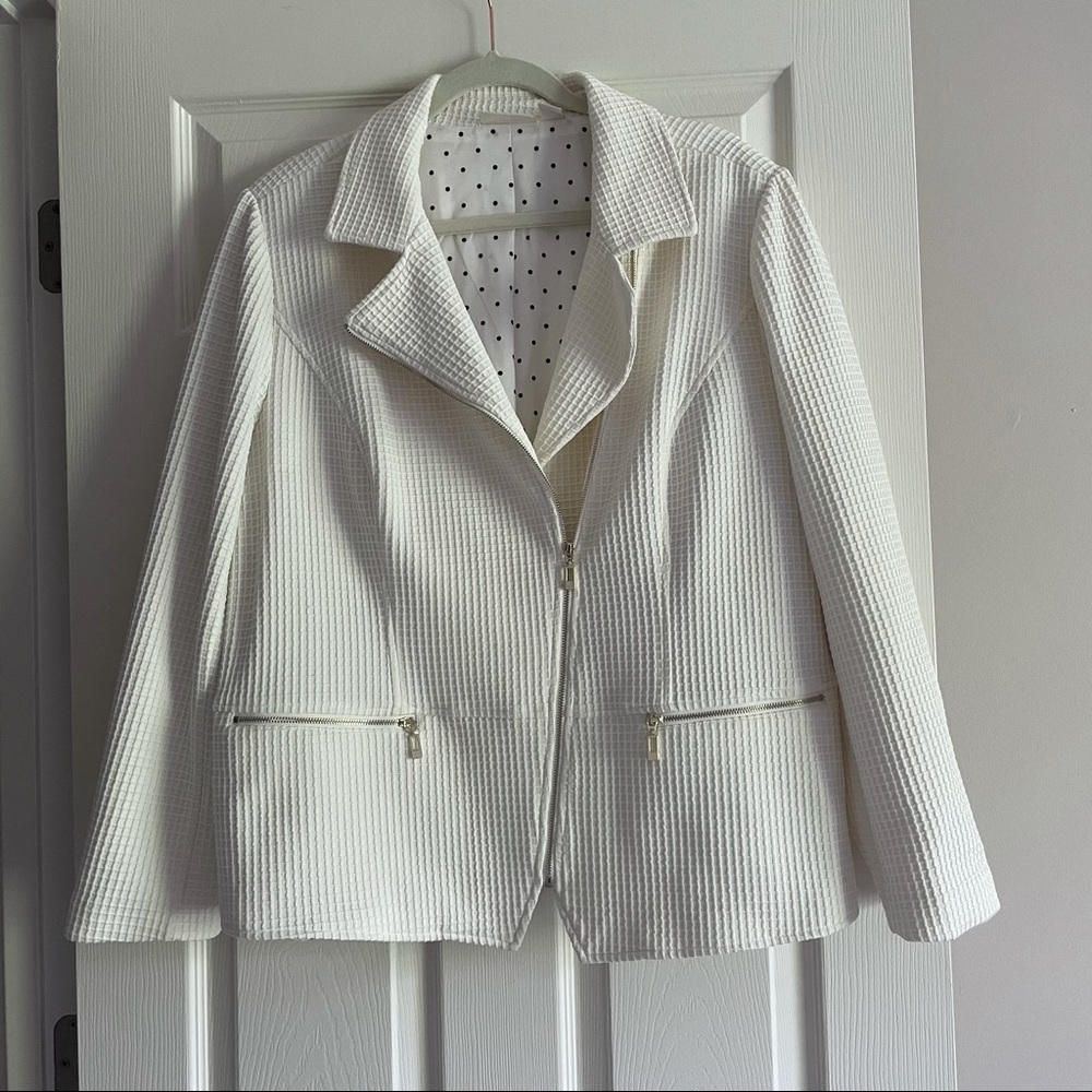Chico’s White Blazer